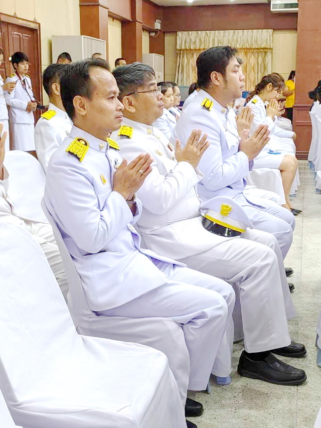 02-(1).jpg